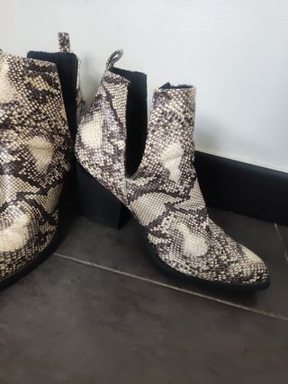 Botines animal print Corina