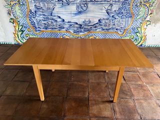 Mesa de comedor extensible