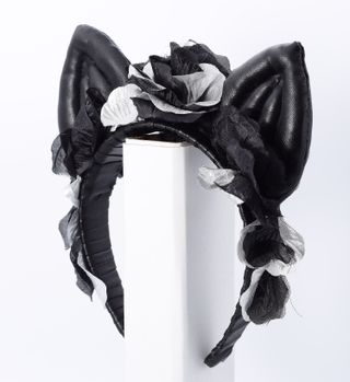 Tocado Artesanal Orejas Ratona Flores Negras/Plata