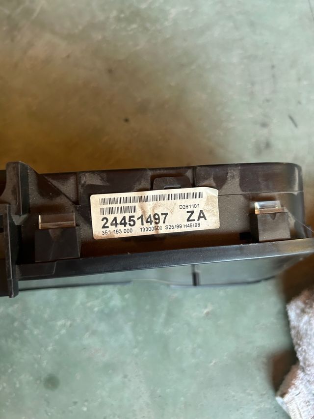 Cuadro de instruementos Opel Astra G 2.0dti