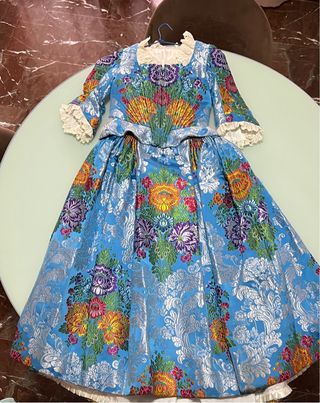 Traje de Fallera