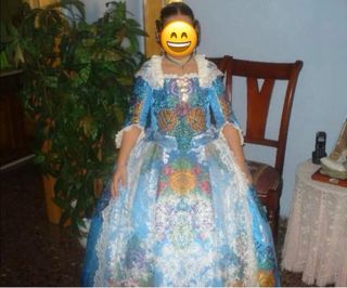Traje de Fallera