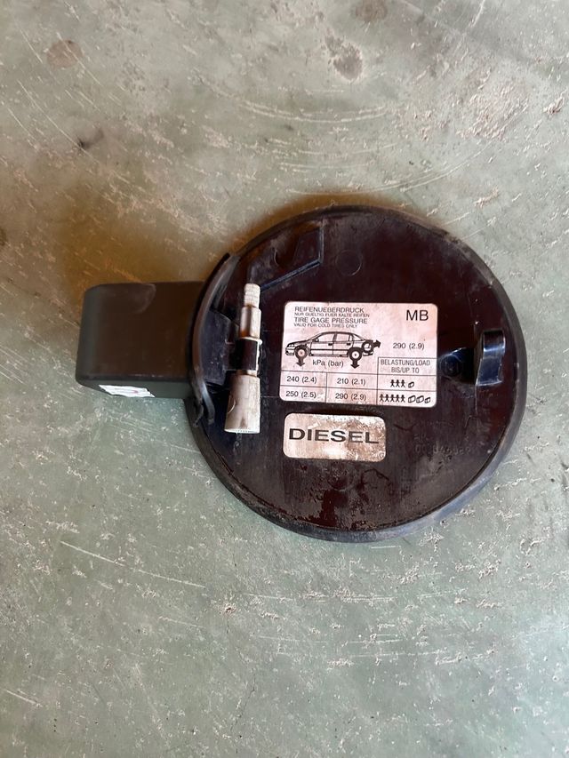 Tapa de deposito de combustible Opel Astra G