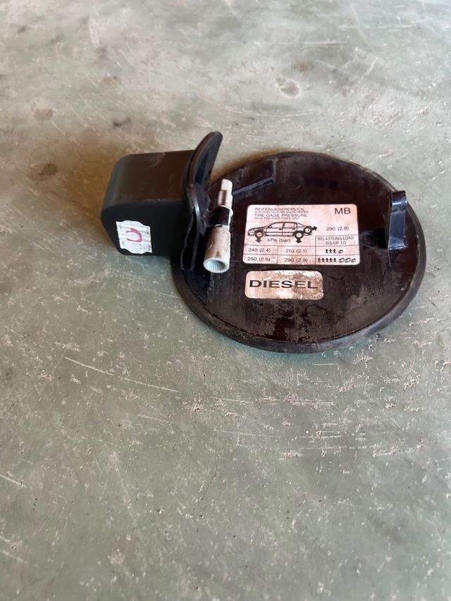 Tapa de deposito de combustible Opel Astra G