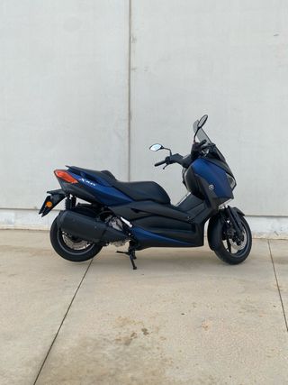 Scooter / X MAX 300 / Azul mate