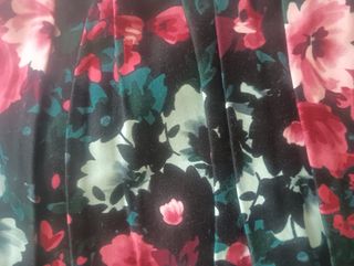 Falda corta Stradivarius