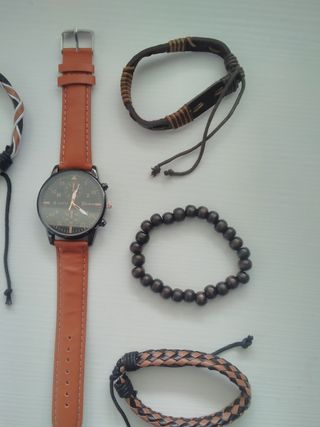 Reloj + Reloj + Reloj. ESTRENAR. 