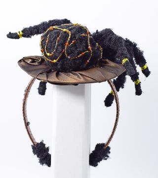 Tocado Tarántula Hecho a Mano Gótico