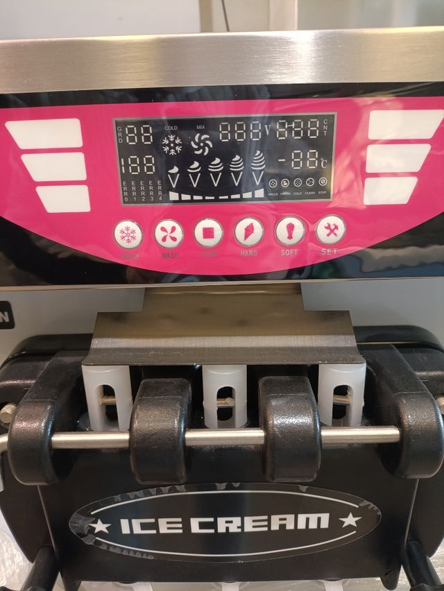 Maquina de helados soft.