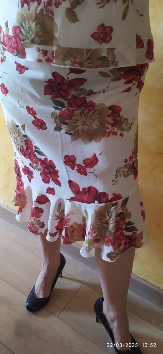 Ropa señora conjunto flores talla 44