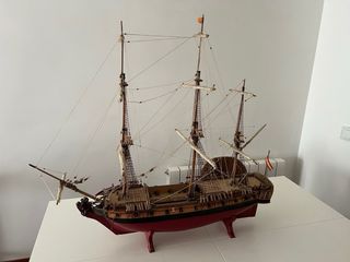 maqueta de barco , fragata del siglo XIII