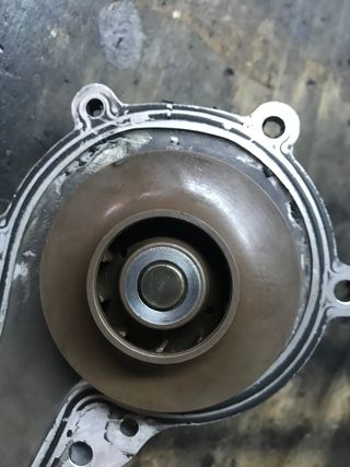 Bomba de água para Peugeot 307 SW 1.6 HDI