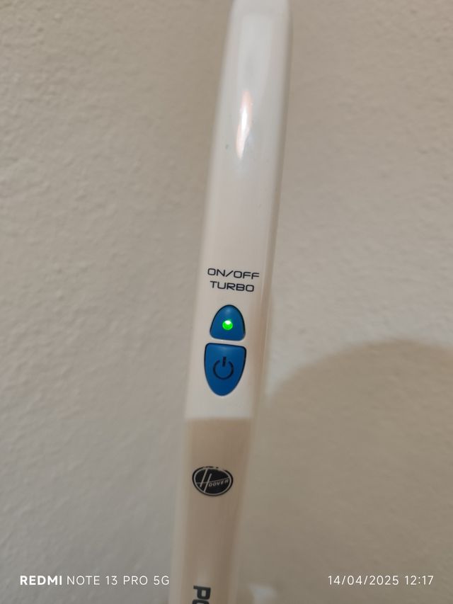 Aspiradora portátil hoover