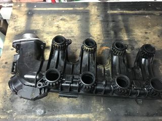 Colector de admissão Peugeot 307 1.6 HDI