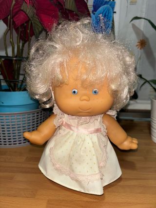 Muñecos polilla de Famosa años 70 ropa original