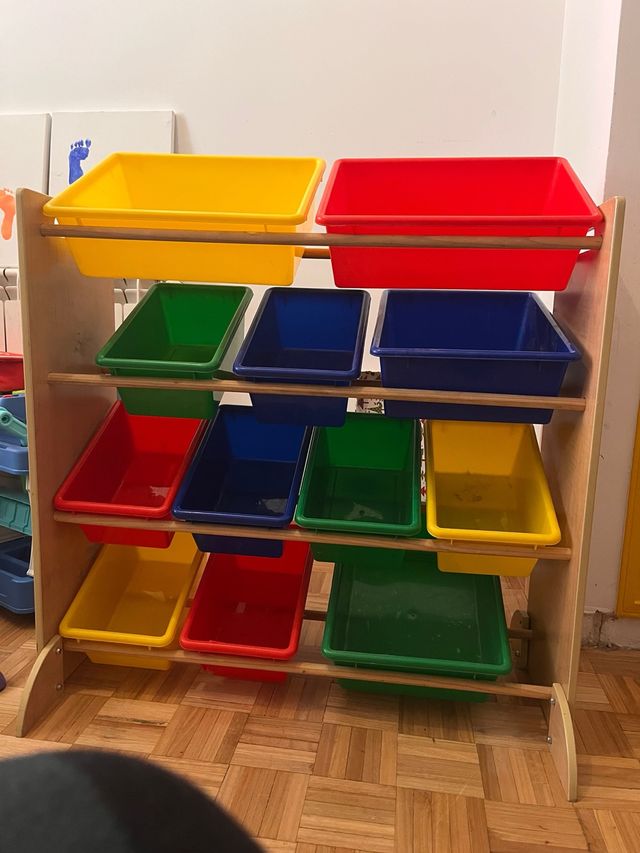 Estantería infantil de diseño