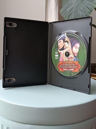 DVD la Foresta dei Pugnali Volanti