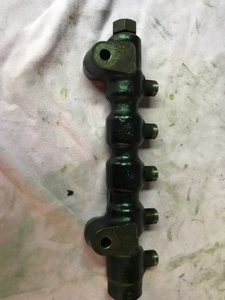 Rampa de injecção Peugeot 307 1.6 HDI