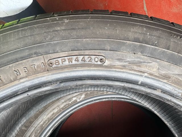 Neumaticos 225 55 R19