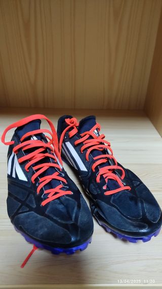 Botas Atletismo con Clavos