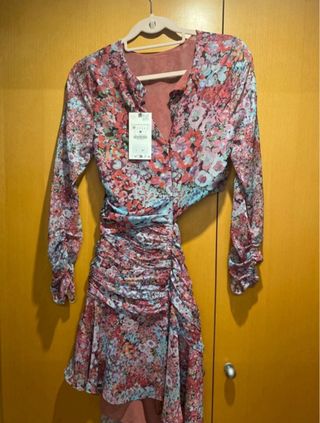 Vestido Zara