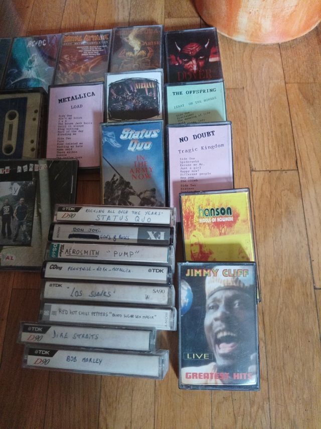 27 casettes original y grabaciones y cd