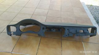Salpicadero con airbag delantero Citroen celysee 
