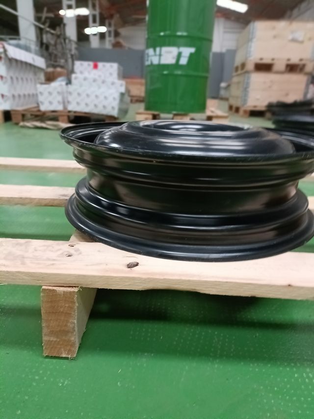 Llanta FORD FOCUS/TRANSIT/TOURNEO/FIESTA