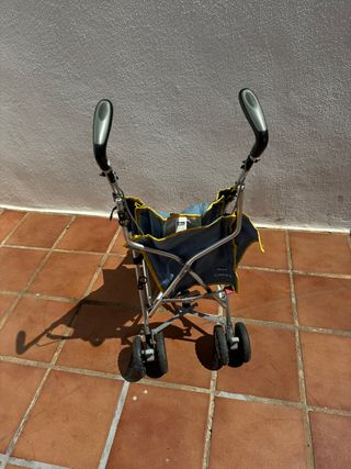 Carrinho de Bebé (tipo bengala) Chicco