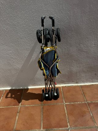 Carrinho de Bebé (tipo bengala) Chicco