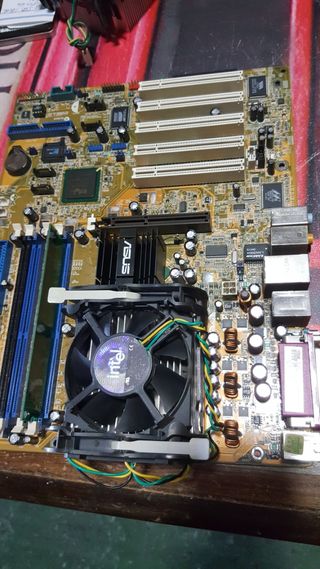 Placa base asus retro para reparar
