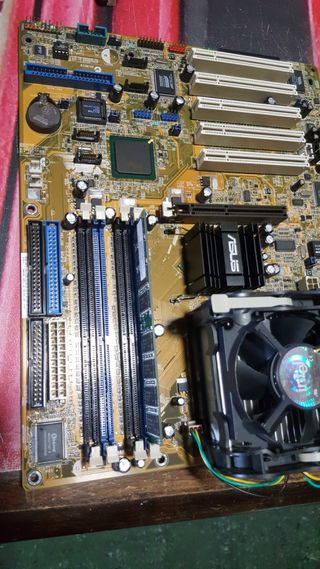Placa base asus retro para reparar