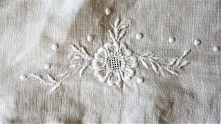 Sábanas de hilo bordadas 11
