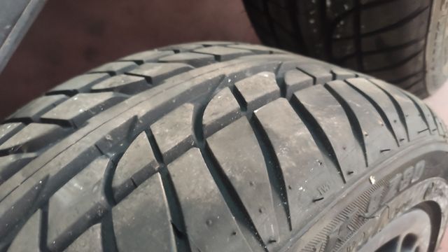  4 Llantas 15 OZ Racing con neumáticos 60,1