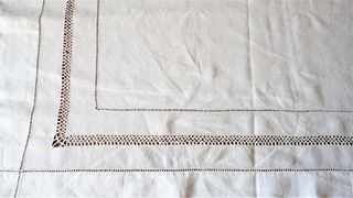 Sábanas de hilo bordadas 10