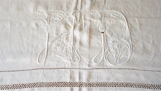 Sábanas de hilo bordadas 10