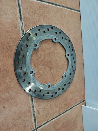 Disco trasero honda sh 300. 2010.