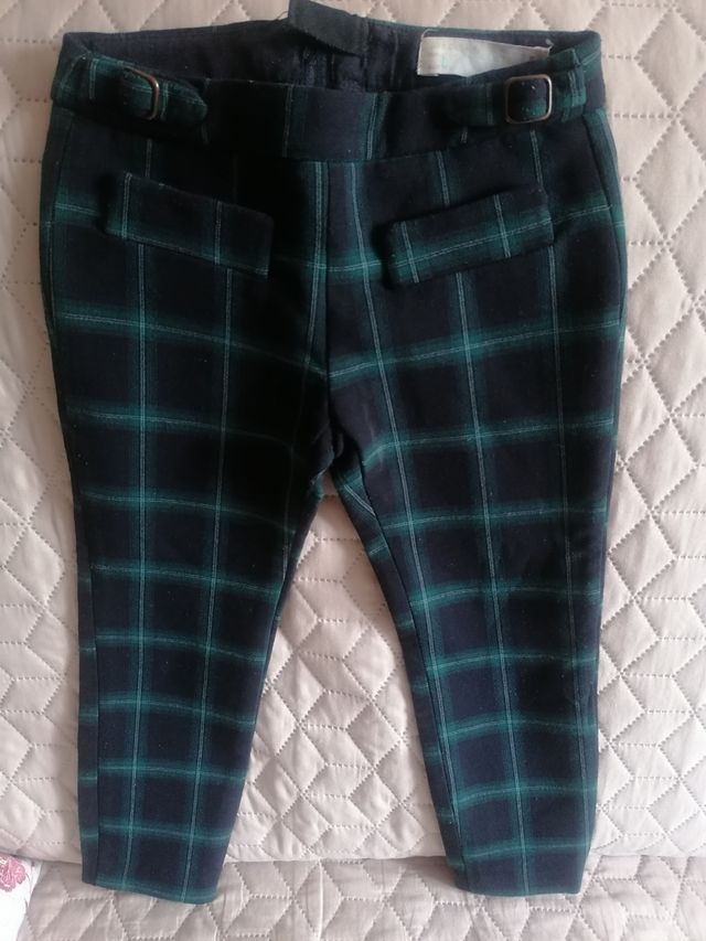 Pantalón de niña. Marca Zara.