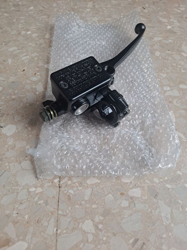‼️HAGO ENVIO‼️ Bomba freno honda ns1 nsr 50
