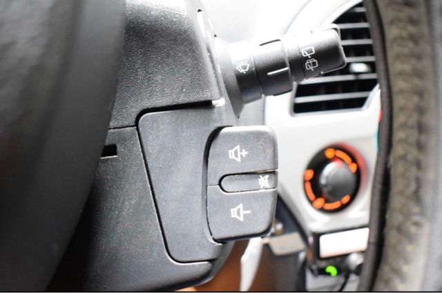 Renault Modus  3800€