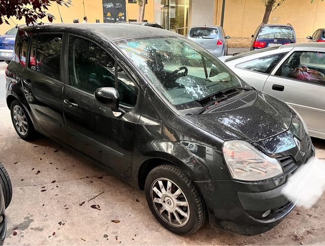Renault Modus  3800€