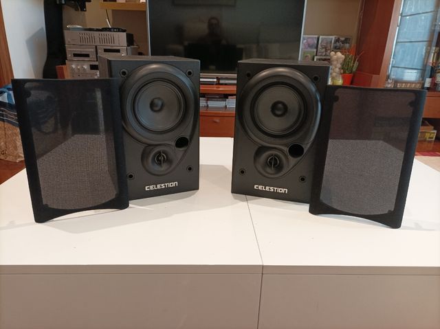 ALTAVOCES CELESTION IMPACT 10i