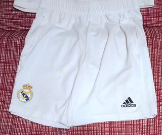 (1006) Camiseta y pantalón Real Madrid - Adidas 