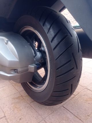 Suzuki Burgman AN400 K7