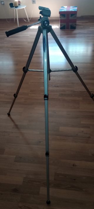 Trípode de cámara o video cámara