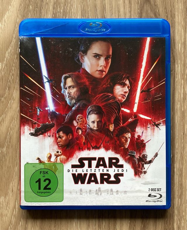 Star Wars: The Last Jedi Bluray with Bonus Disc