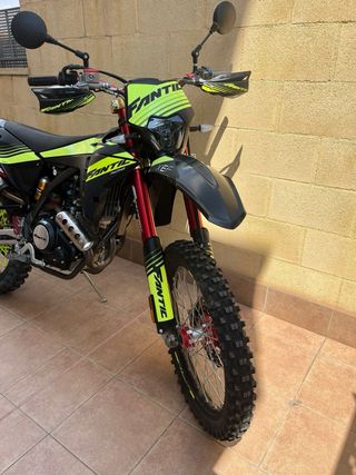 Fantic XEF 125 COMPETICION