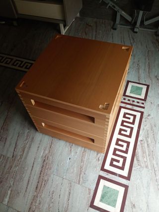 TAVOLINO DA SALOTTO IN LEGNO DI CASTAGNO