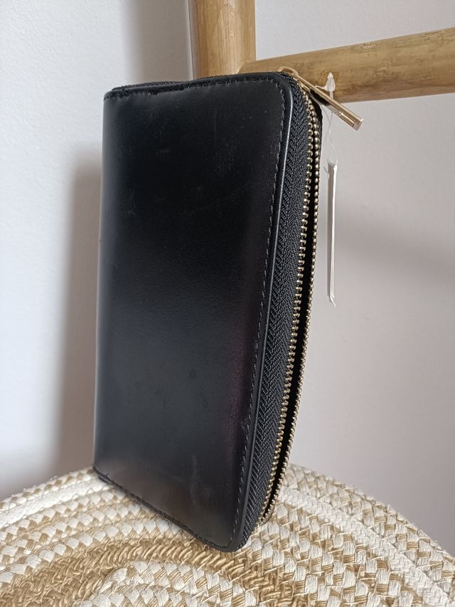 Billetera mujer negro nuevo Stradivarius