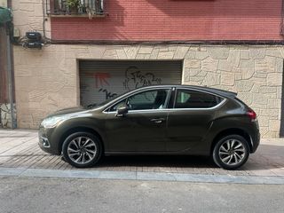 Citroen DS4 2012